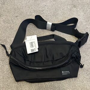 Lululemon All Day Essentials Belt Bag NWT